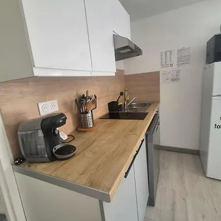 Charming Renovated With Terrace In Байе